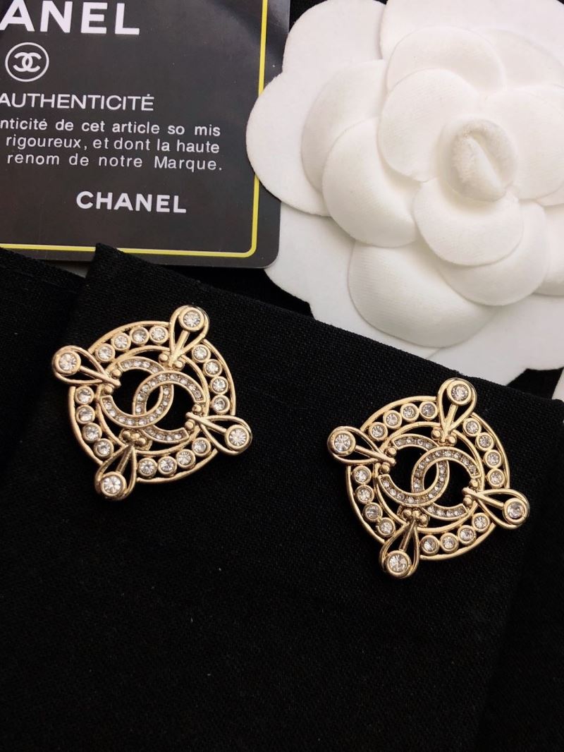 Ch**el earrings